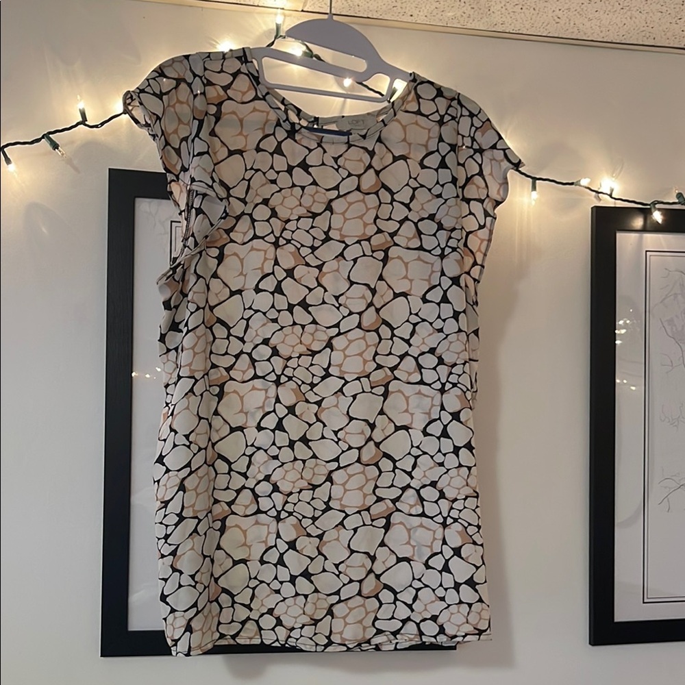 LOFT Black and Pink Blouse with Graphic Design and Short Sleeves